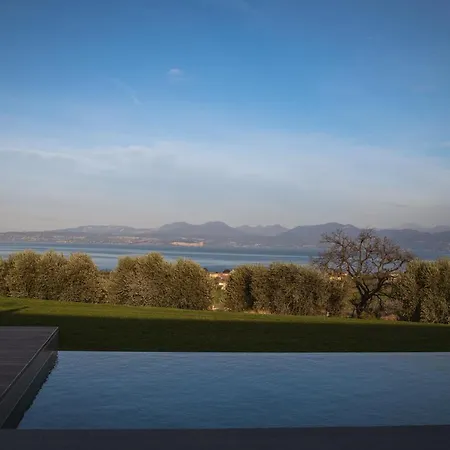 Residenza Cavaion Villa *